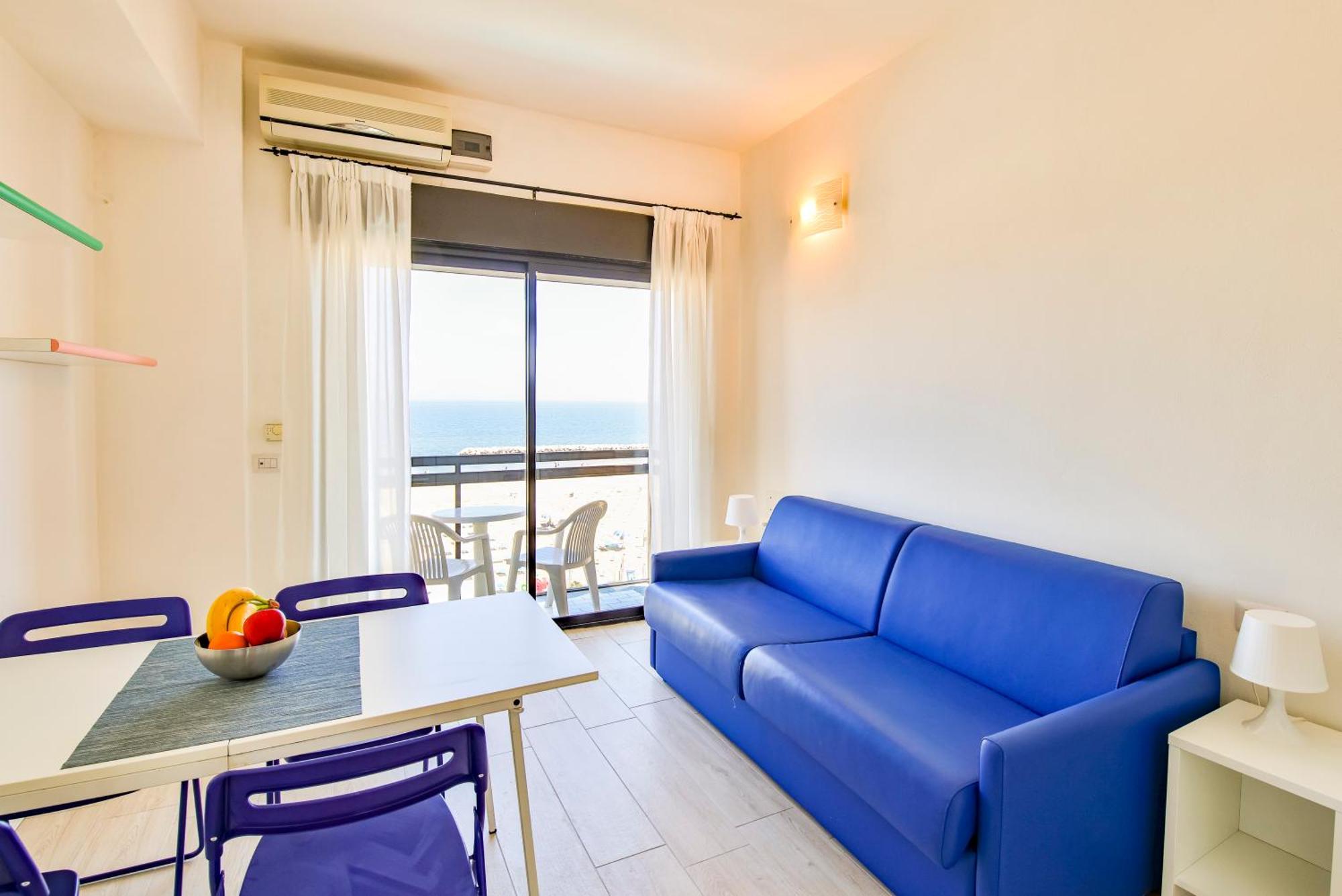 Rex Aparthotel 3*
